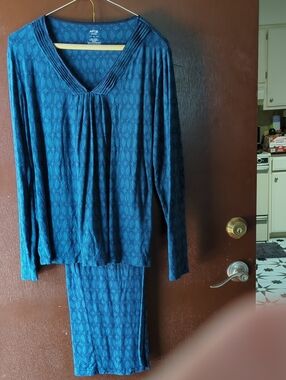 Apt. 9 Teal Long Sleeve Pajama Set Size L